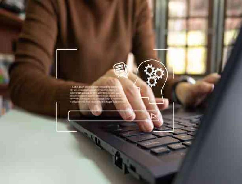 如何通过医院呼叫中心实现24/7服务？