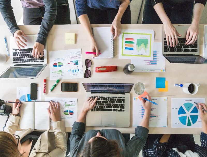 机器人客服遇到无法回答的问题怎么办？